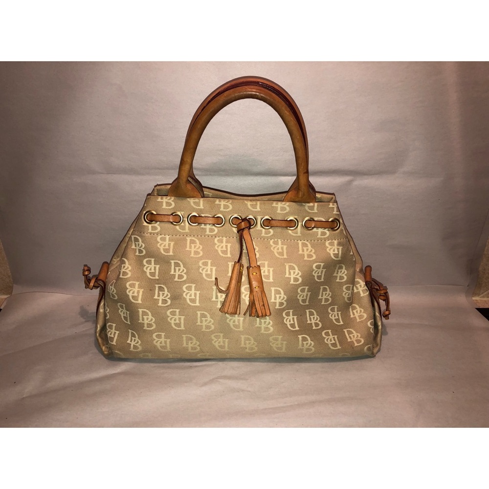 Dooney & Bourke Handbag